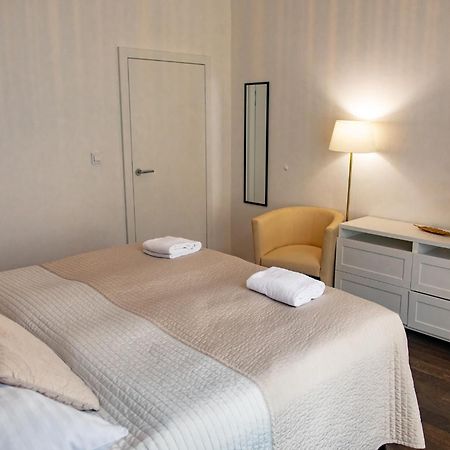 Luxury Modern Designed Oldtown Apartment Прага Екстериор снимка