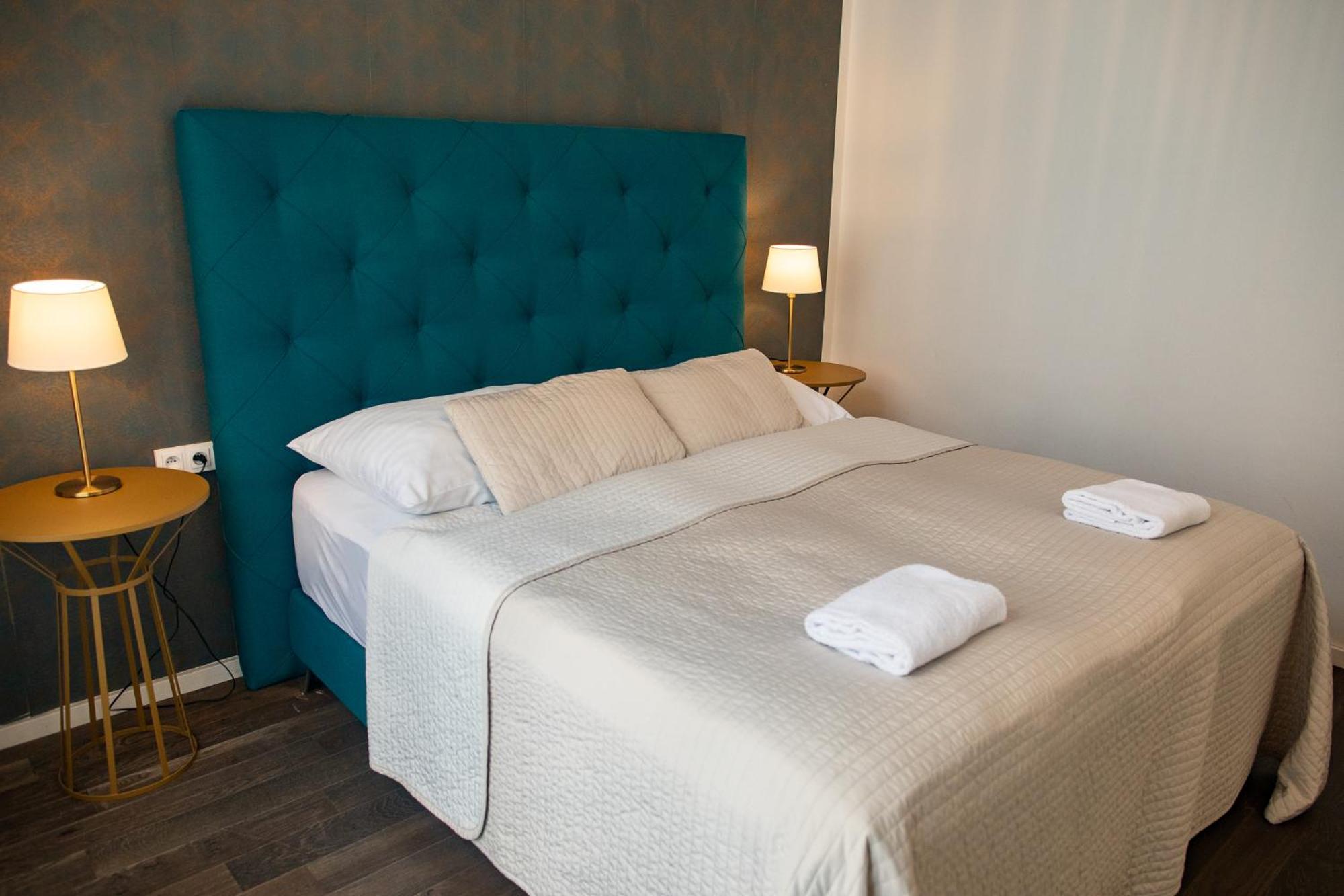 Luxury Modern Designed Oldtown Apartment Прага Екстериор снимка