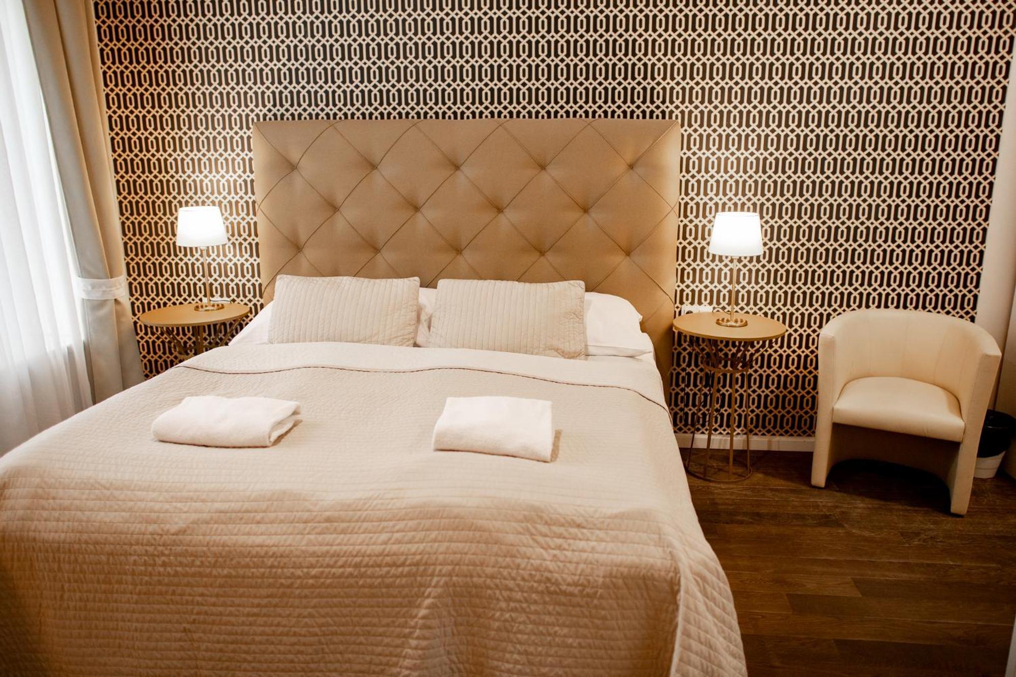 Luxury Modern Designed Oldtown Apartment Прага Екстериор снимка