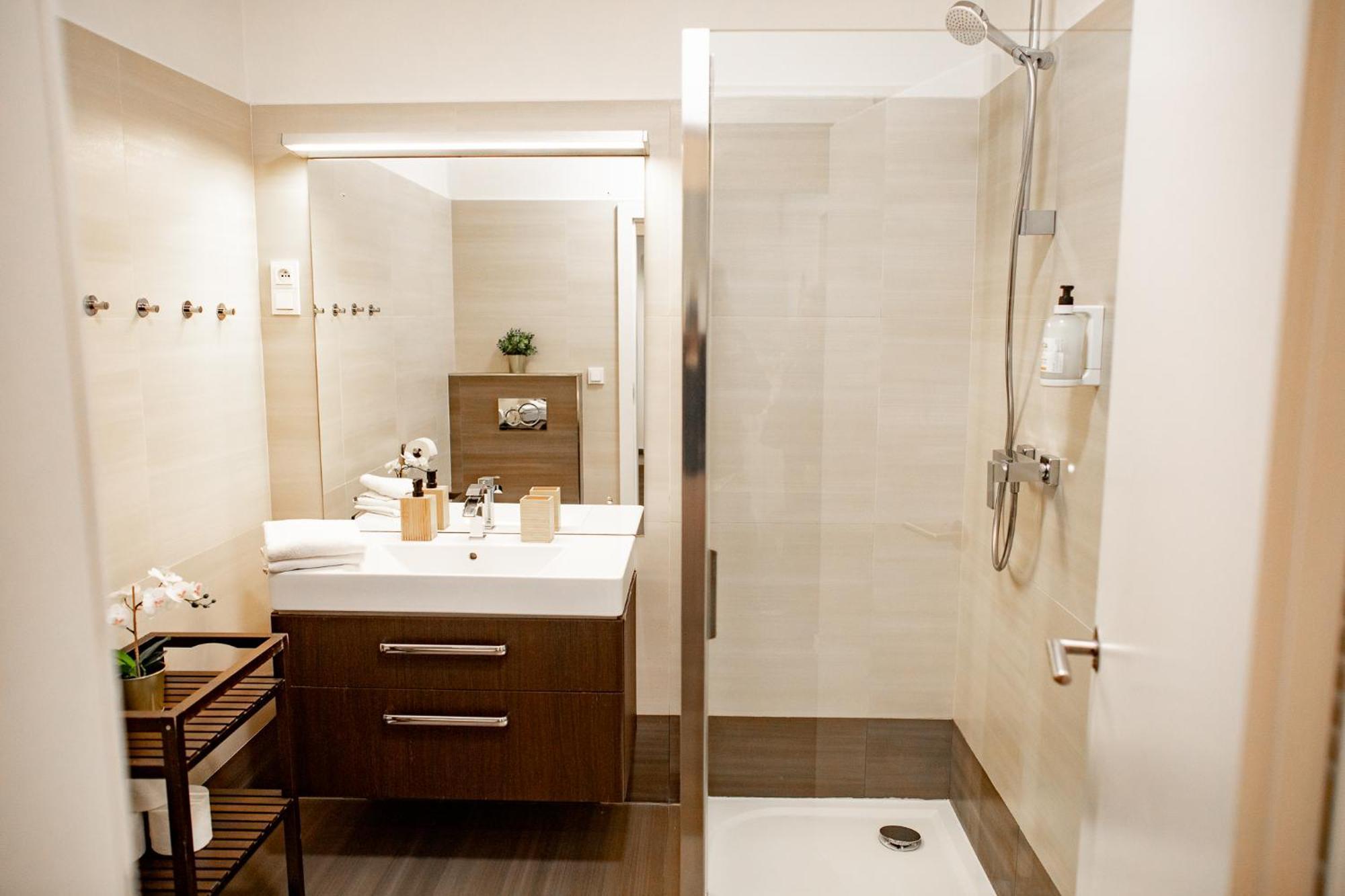 Luxury Modern Designed Oldtown Apartment Прага Екстериор снимка