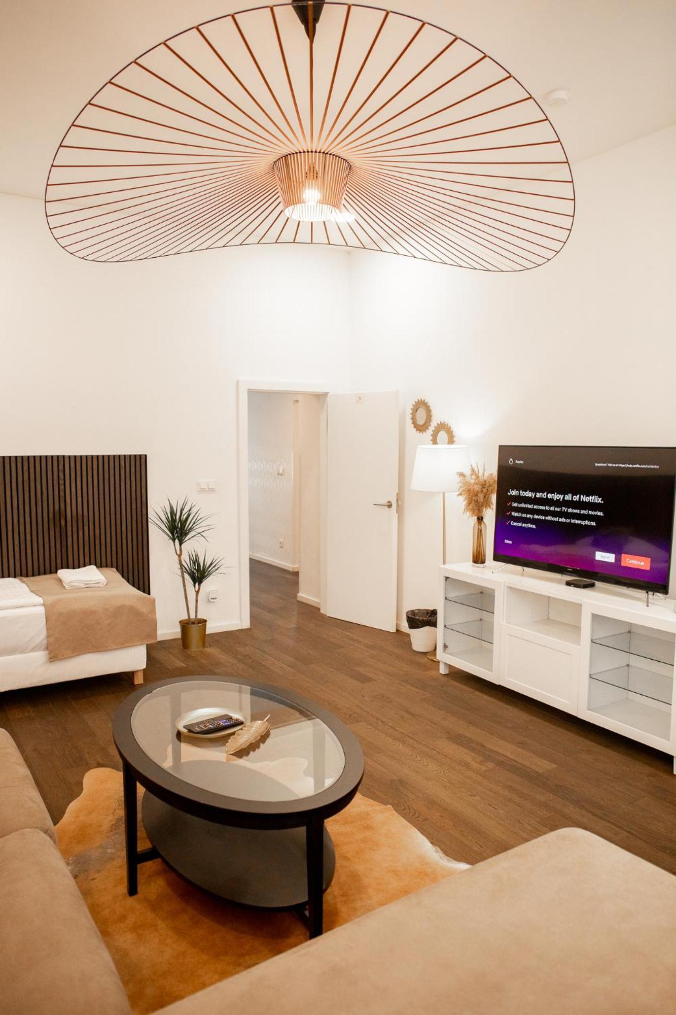 Luxury Modern Designed Oldtown Apartment Прага Екстериор снимка